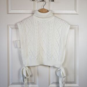 Cider White Turtleneck Cable Knit Sweater Vest with Side Openings. Size S